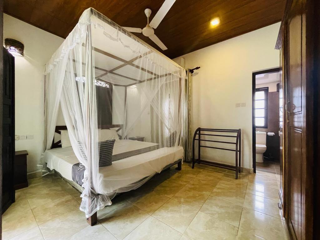 Villa Tangalle Lagoon Zimmer foto